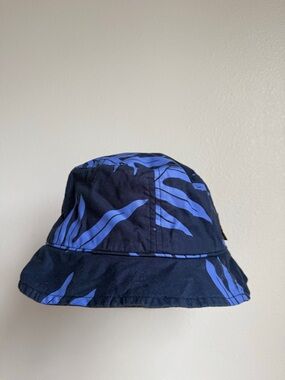 Sig Zane hat size Medium